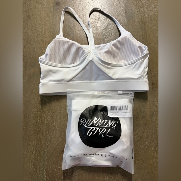 Running Girl Y Back Sports Bra Size Small White (2) Women's White Sports Bra NWT - Picture 7 of 7